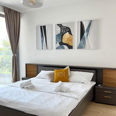 Sea Sun Apartments Maslinica Exterior photo